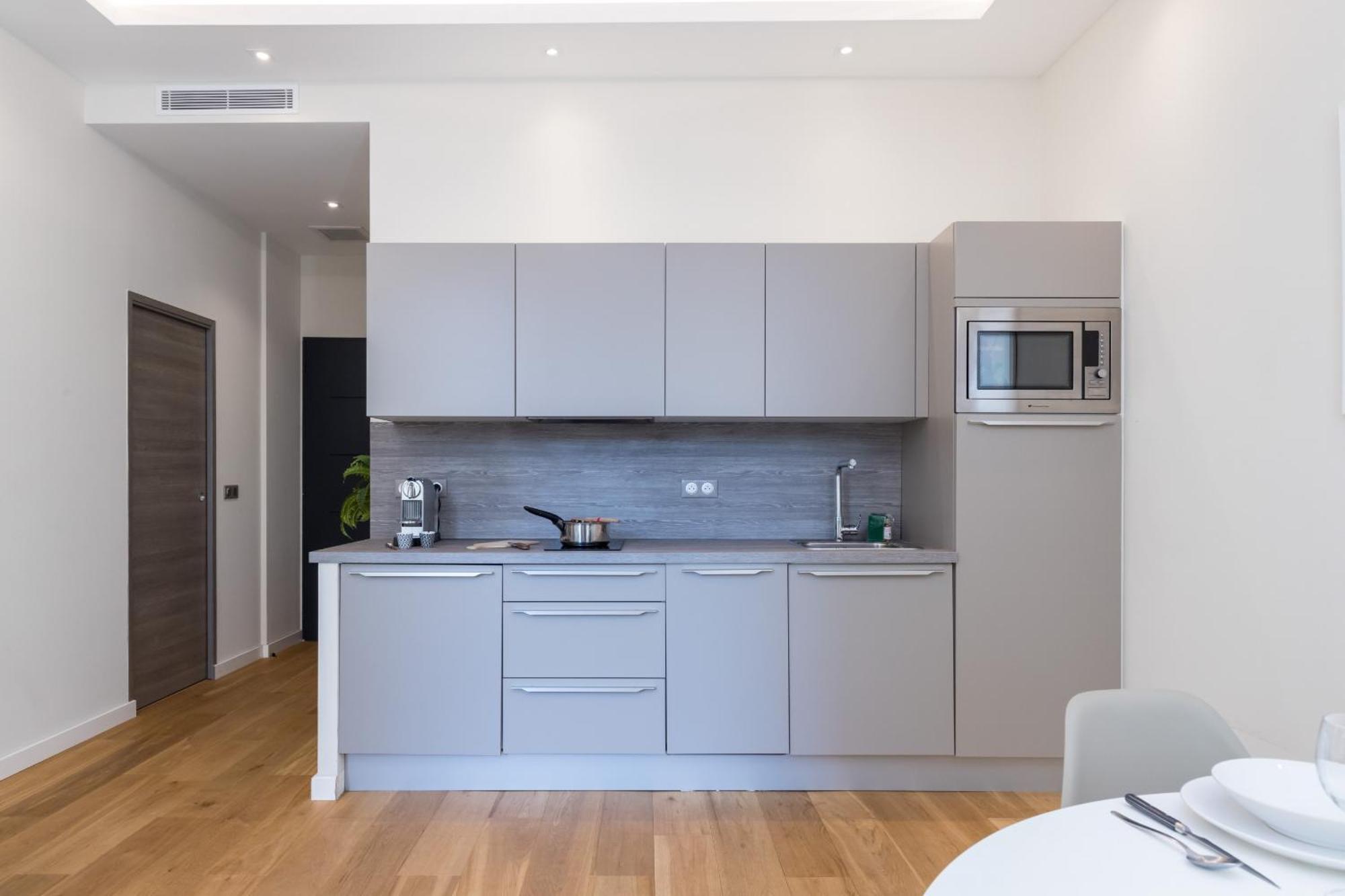 Brand New 1 Bdr Place Du Pin Apartment Nizza