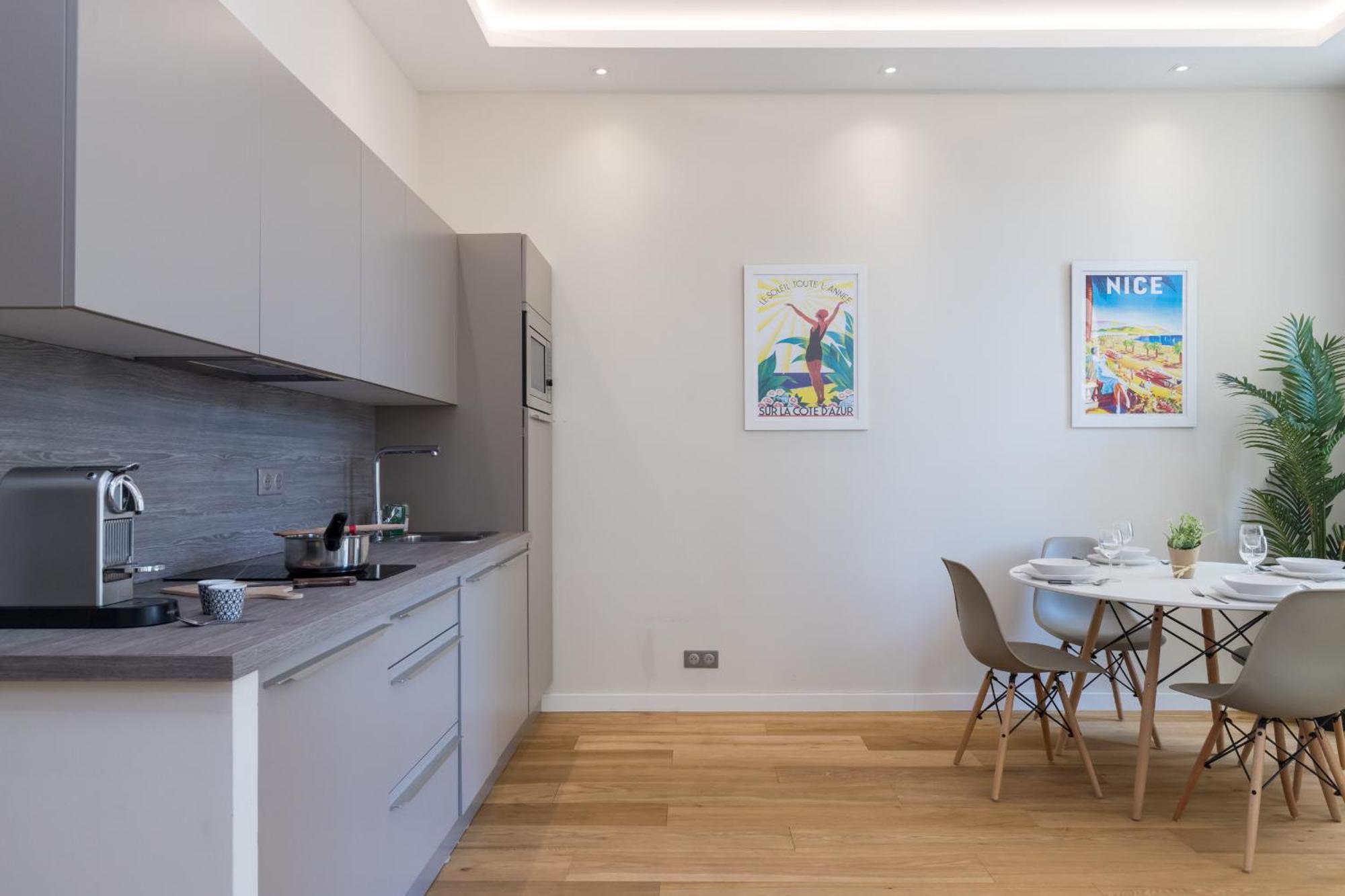 Brand New 1 Bdr Place Du Pin Apartment Nizza